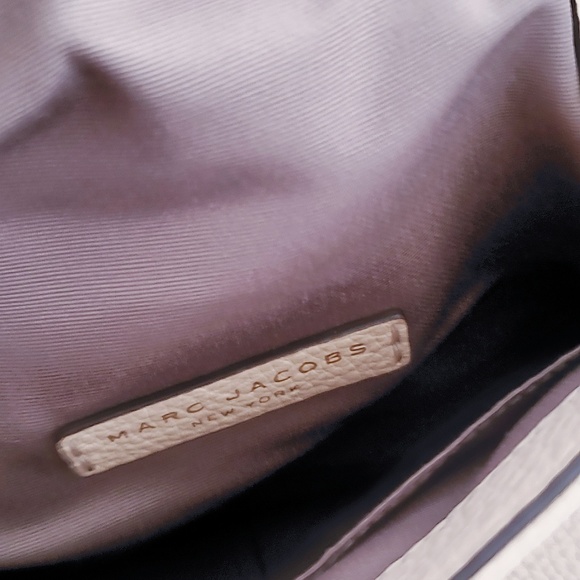 Marc Jacobs Empire City Leather Messenger Bag in Multi - Picture 7 of 7